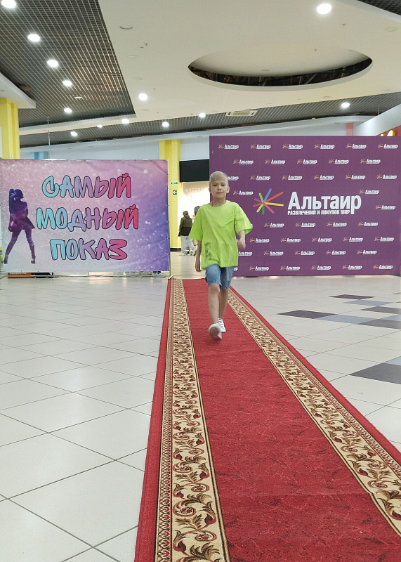 Детский модный показ "Весна-лето 2023"